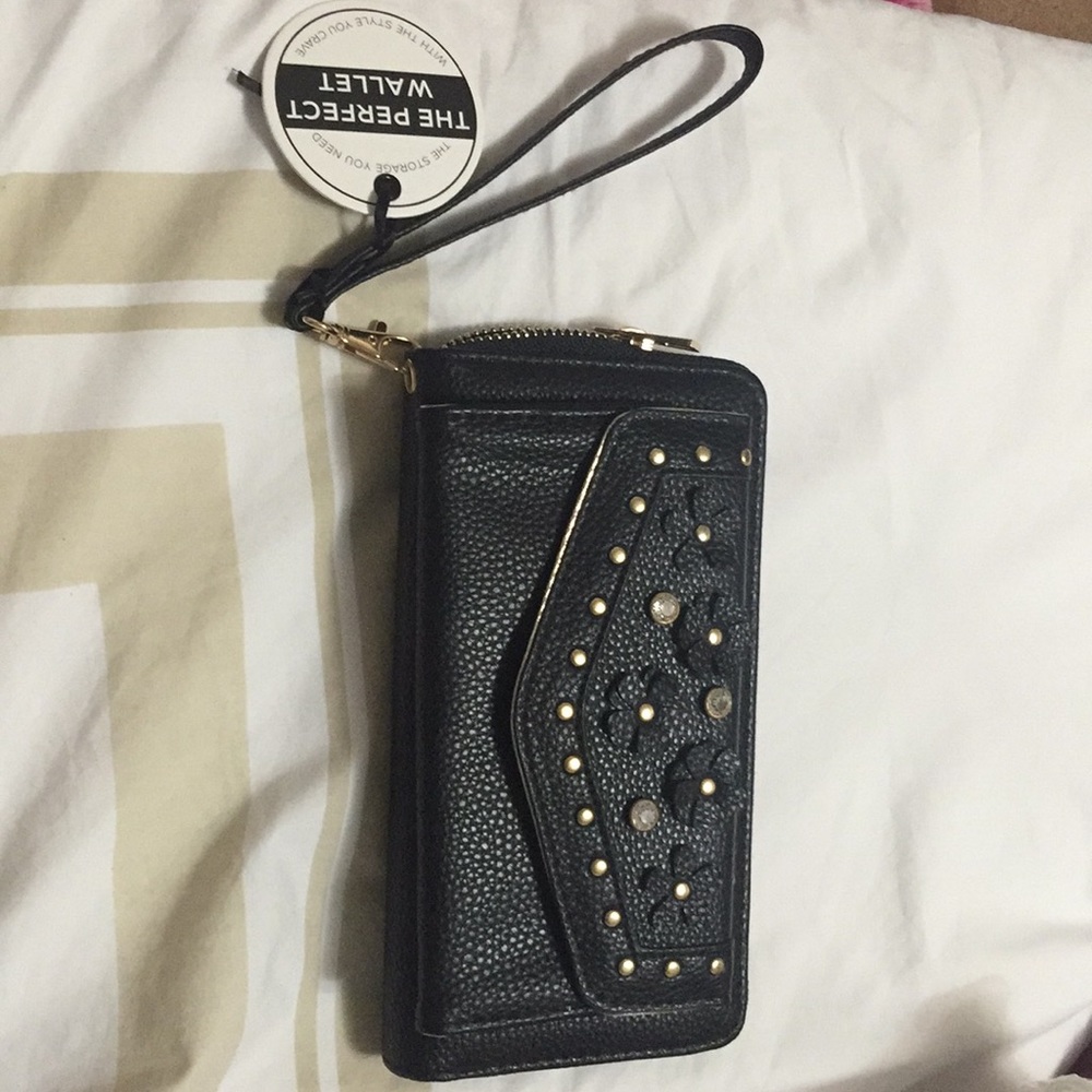The Perfect wallet- The storage you need